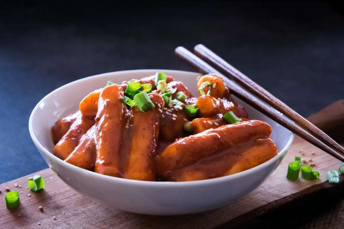 Recette Tteokbokki (ou Topokki) : Gâteaux de riz Coréen à la sauce piquante